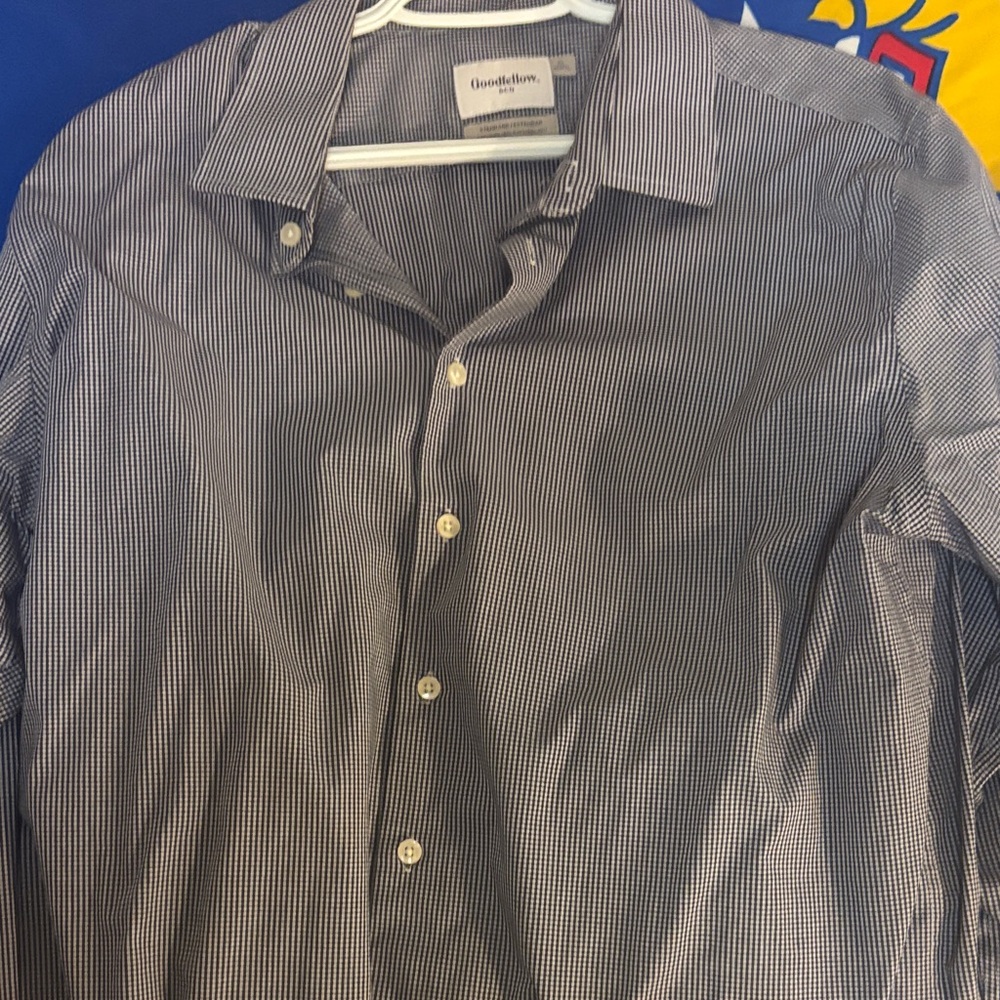 Geoffrey Beene Men's Striped Black and White Shirt